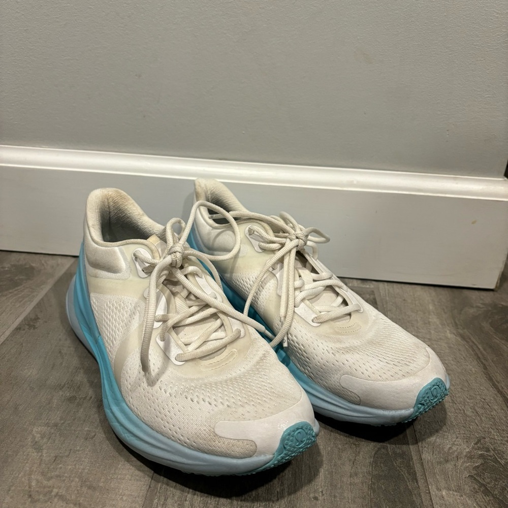 Lululemon Blissfeel Womens Running Shoe White / C… - image 3
